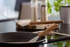 Petromax Grill-& Pfannenwender Mit Kurzgriff In Silber 12 Petromax Grill-& Pfannenwender Mit Kurzgriff In Silber -Küchenzubehör petromax petromax grill and pfannenwender mit kurzgriff in silber 4