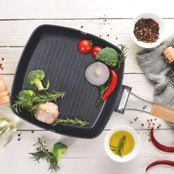 Grillfpanne In Schwarz - (B)29 X (T)29 Cm -Küchenzubehör relaxdays grillfpanne in schwarz b 29 x t 29 cm 4