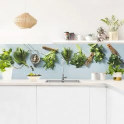Küchenrückwand - Gebündelte Kräuter In Grün -Küchenzubehör wallart kuchenruckwand gebundelte krauter in grun 2